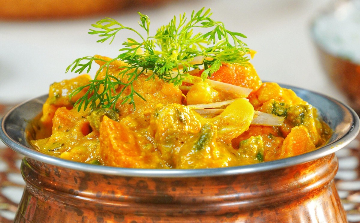 Ranveer Brarʼs Vegetable Diwani Handi Recipe Verified by Ranveer Brar