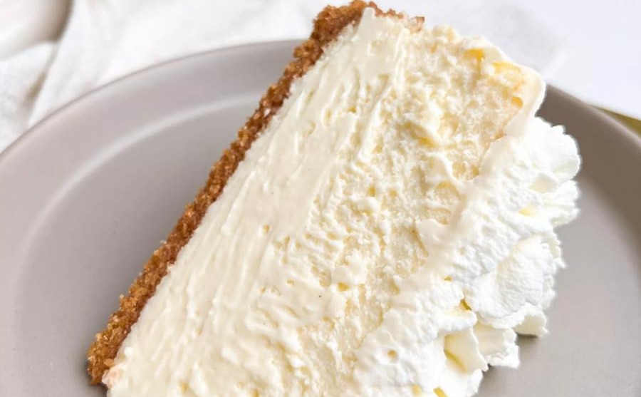 Zoha Malikʼs The Best New York Cheesecake Recipe: Verified by Zoha Malik
